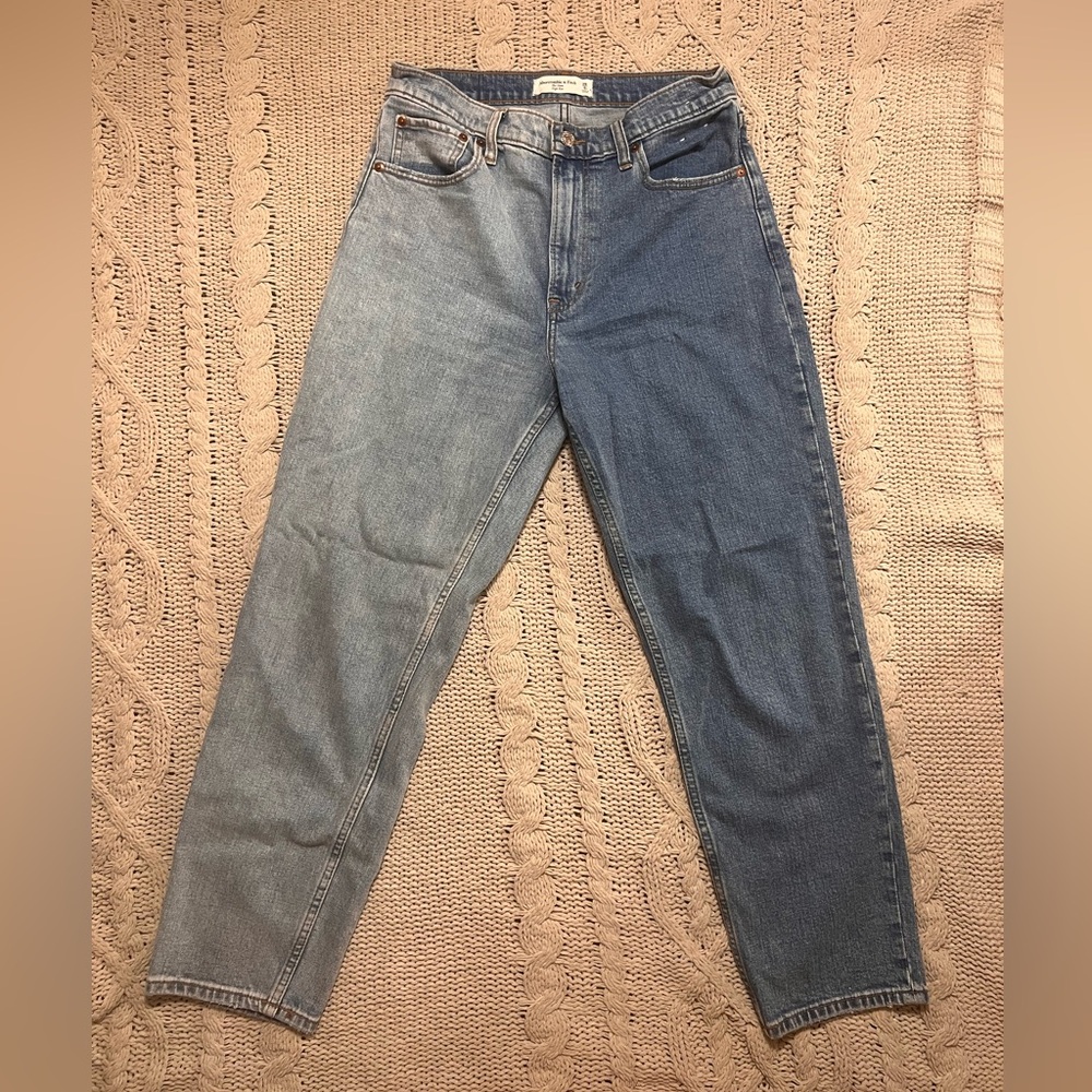 Abercrombie & Fitch The Mom High Rise Jeans Size 28 (6)